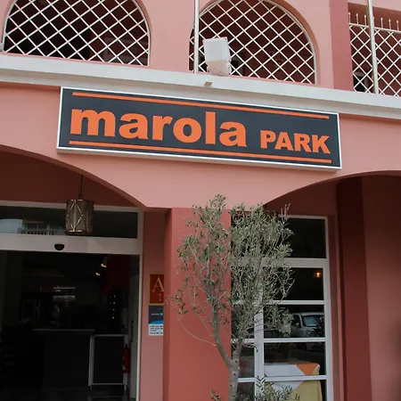 Marola Park Apartment