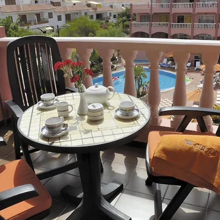 Marola Park Apartment *