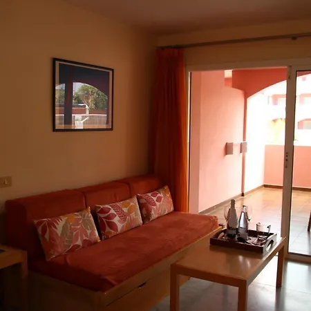 Marola Park Apartament *