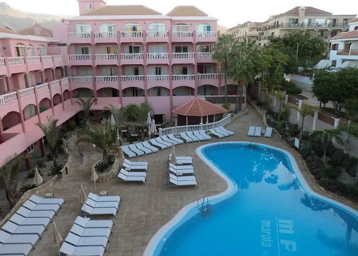 Marola Park דירה