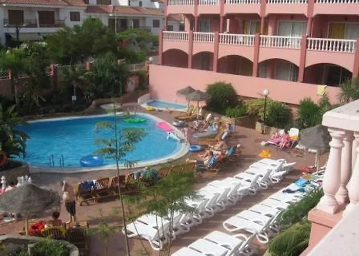 Marola Park דירה