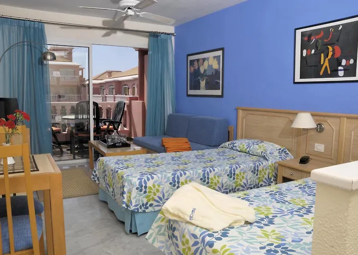 Marola Park דירה