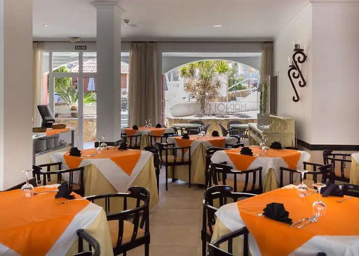 Marola Park 公寓 *