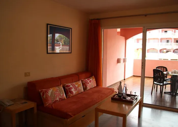 Marola Park 公寓 *